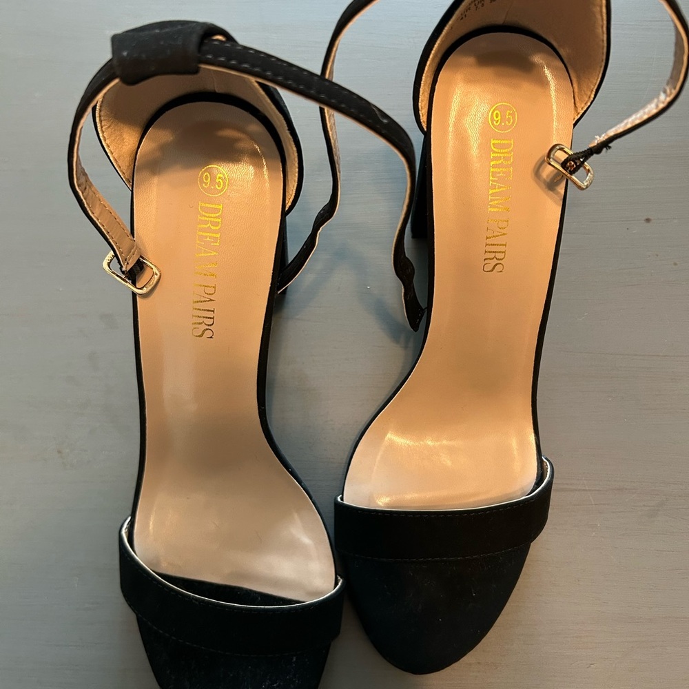Dream Pairs Black Classic High Heel Pumps